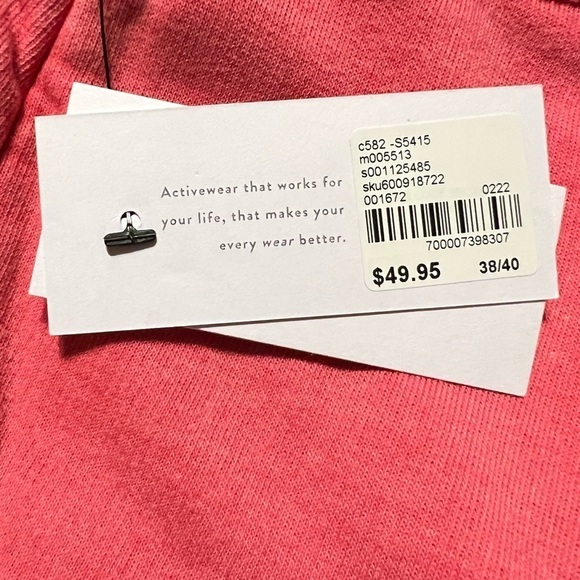 Livi Active French Terry Capris  38W/40W - Picture 7 of 7